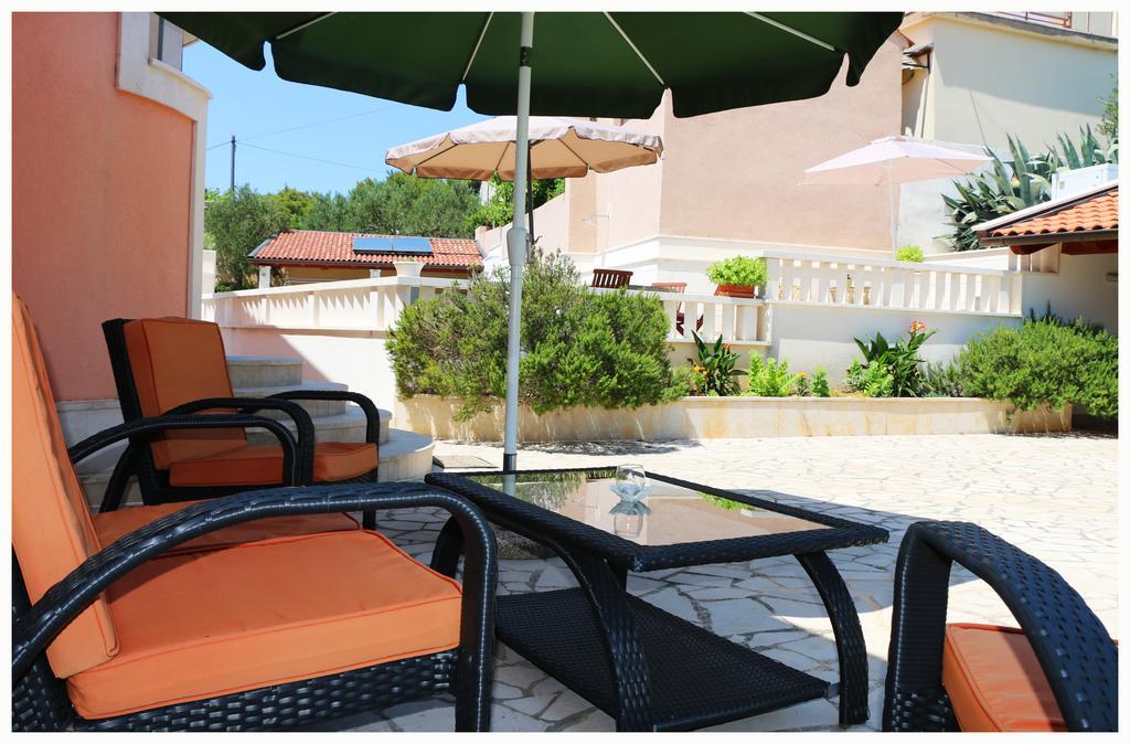 Villa Marica Primošten Buitenkant foto